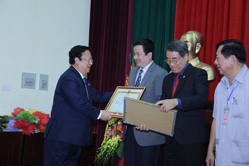 Đơn vị điển hình tiên tiến giai đoạn 2010 - 2015: Liên hiệp các tổ chức hữu nghị Hải Phòng